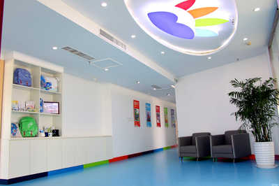 青島花開遠方教育咨詢 專業(yè)引領，助力成長